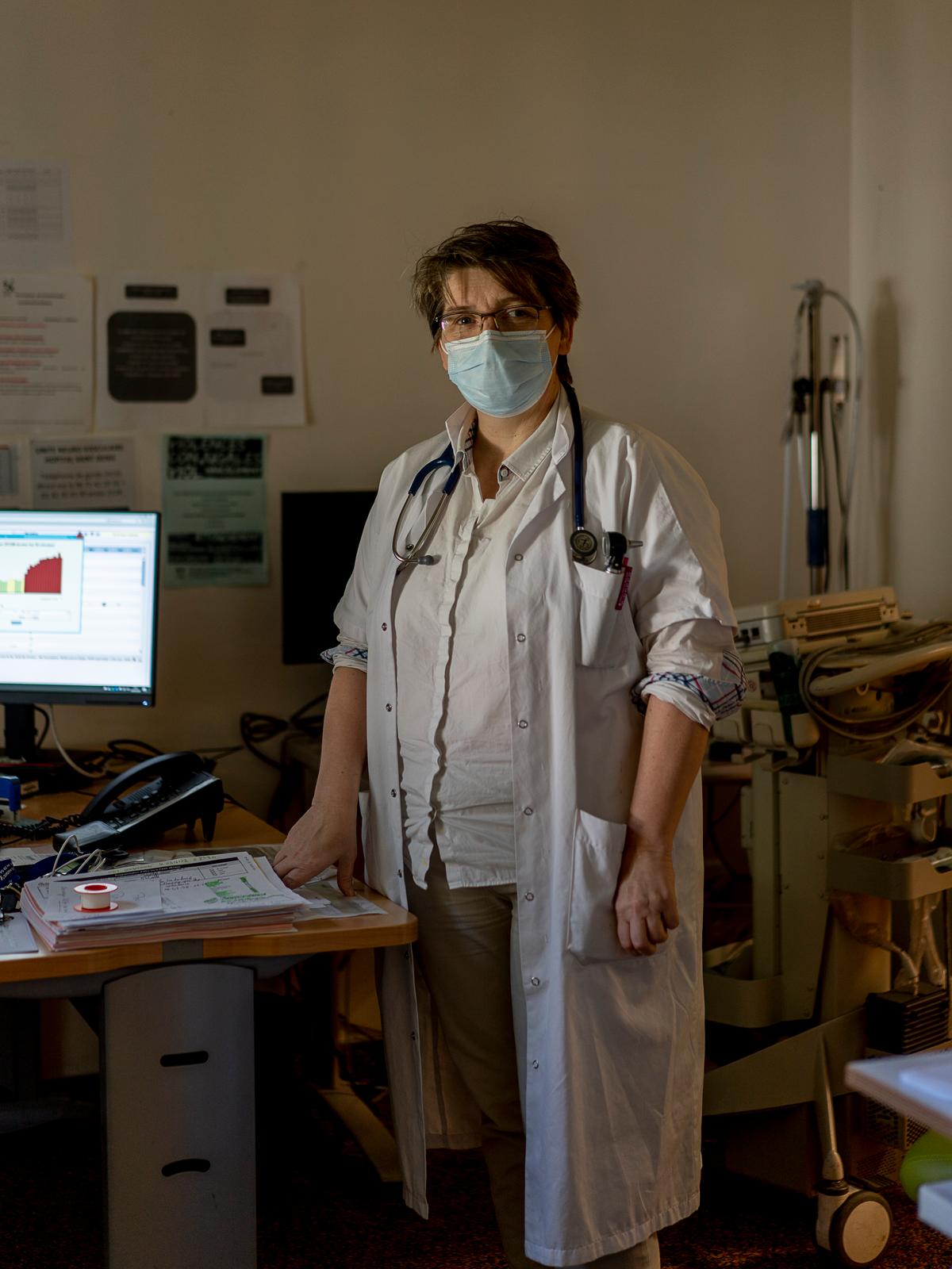La docteure Catherine Legall, cheffe de service des urgences de l’hôpital d'Argenteuil (Val-d’Oise), le 24 juin 2022.