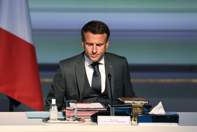 Emmanuel Macron chairs the Council of Ministers, at the Elysee Palace, in Paris, on August 31, 2022.