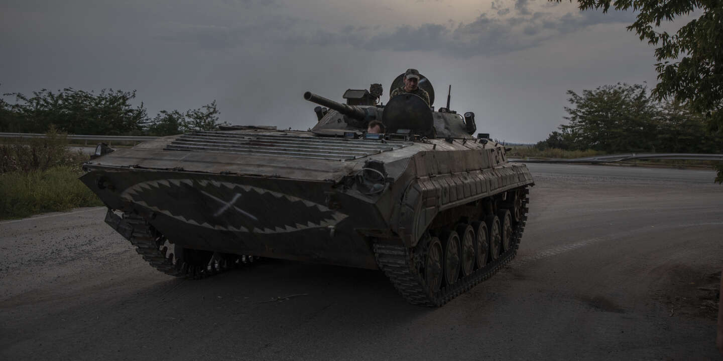 Wołodymyr Zełenski mówi, że siły ukraińskie posuwają się na wschód i południe kraju