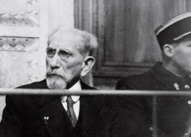 L’écrivain et homme politique Charles Maurras (1868-1952), lors de son procès pour intelligence avec l’ennemi, au Palais de justice de Lyon, le 25 janvier 1945.