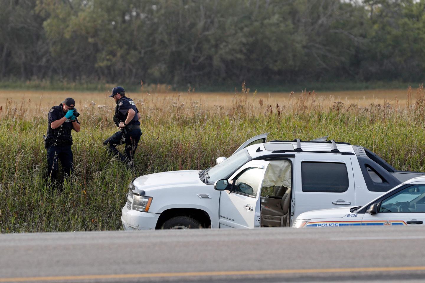 the last suspect arrested for stabbing would have committed suicide