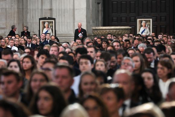 Antes del inicio del servicio de oración y reflexión, en la Catedral de San Pablo en Londres, Gran Bretaña, el 9 de septiembre de 2022.