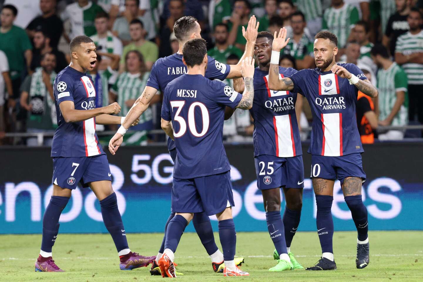 Ligue des champions : malmenés face au Maccabi Haïfa, les Parisiens poursuivent tout de même leur sans-faute
