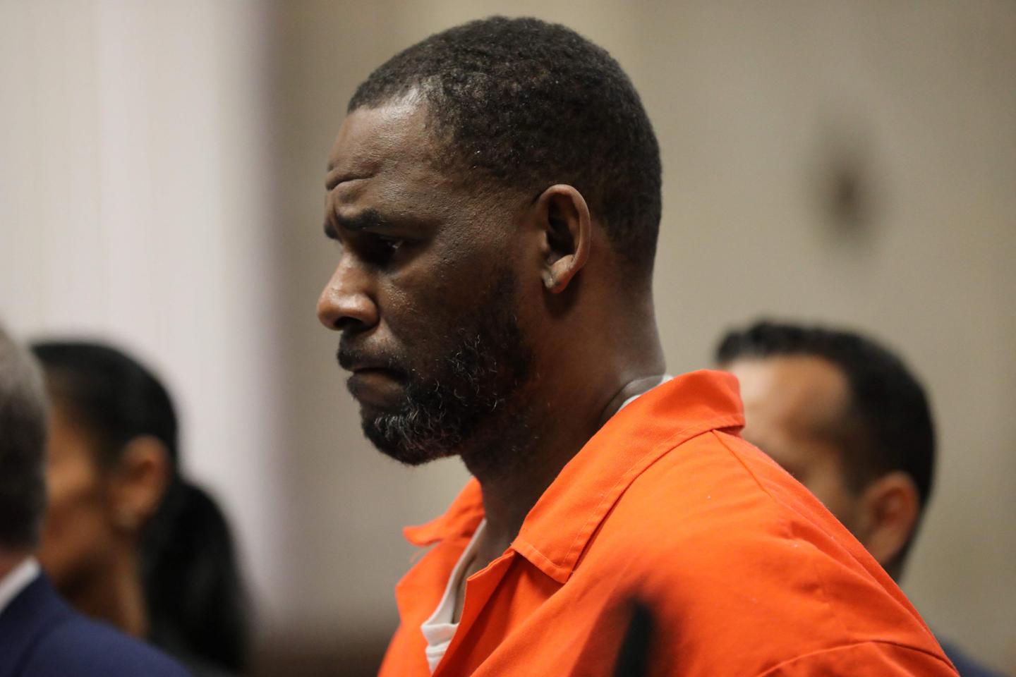 Singer R. Kelly now convicted of child pornography