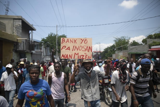 Une manifestation pour exiger la démission du premier ministre haïtien, Ariel Henry, etappeler à une meilleure qualité de vie, à Port-au-Prince, en Haïti, le 7 septembre 2022.