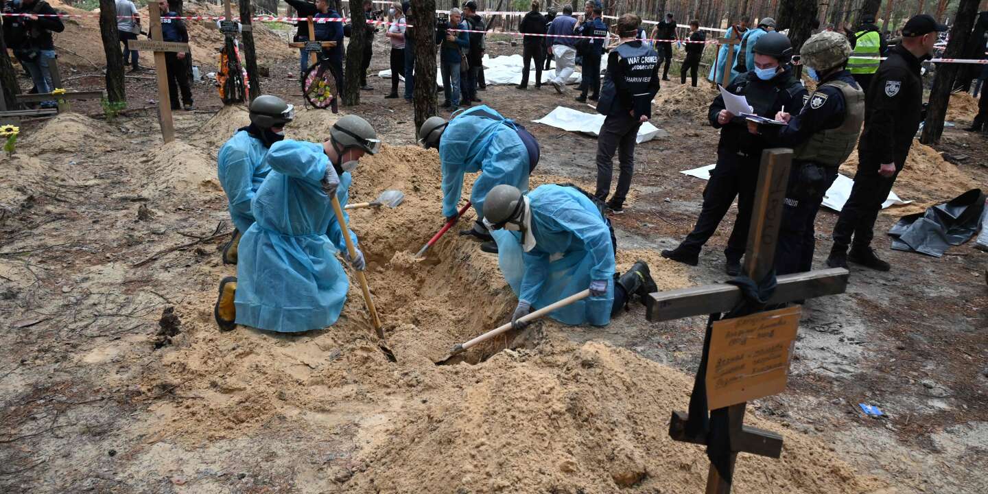 Anthony Blinken oskarża Rosję o popełnienie „przerażających” czynów po odkryciu masowego grobu w pobliżu Isium.  Władimir Putin „nie spieszy się” z zakończeniem kampanii wojskowej na Ukrainie