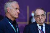 Didier Deschamps, le sélectionneur des Bleus, et Noël Le Graet, le président de la FFF, le 1er avril 2022, à Doha.