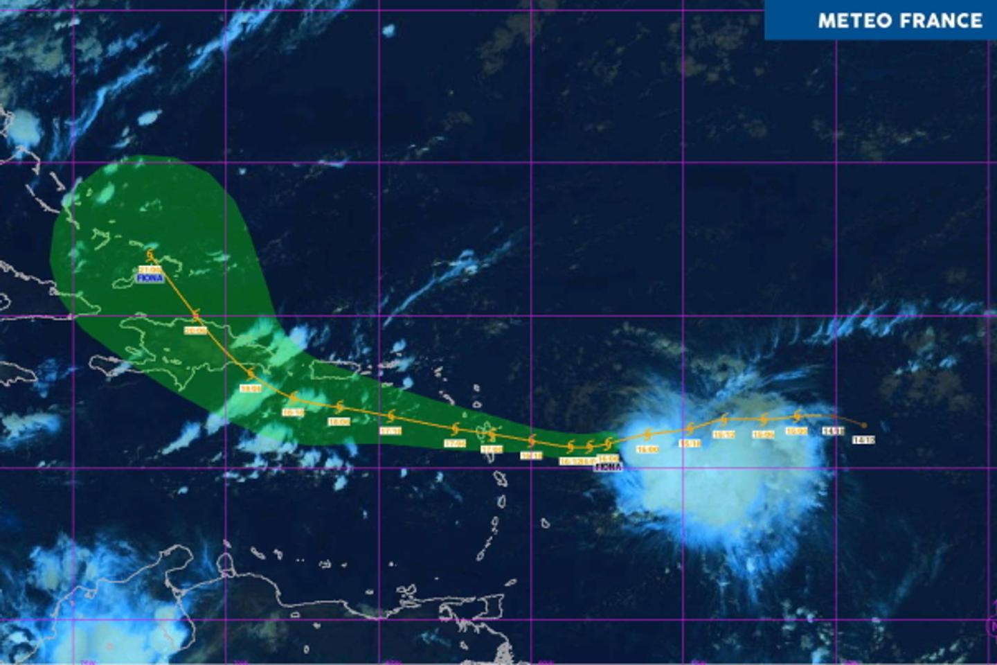 Storm Fiona hits Guadeloupe, on red alert due to heavy rain and thunderstorms