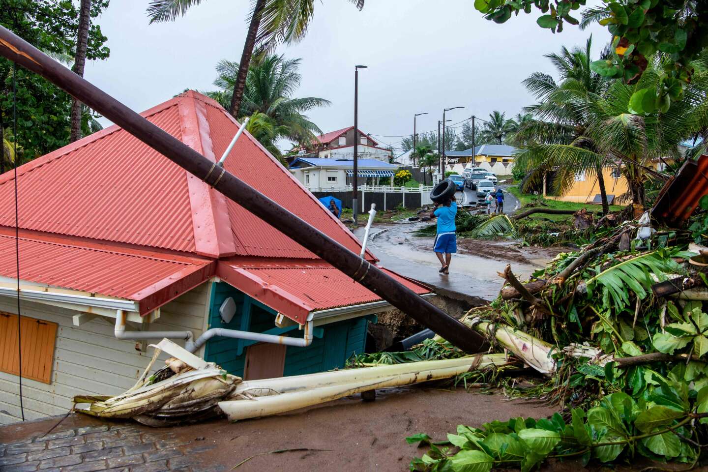 Tempête Fiona en Guadeloupe : l’état de catastrophe naturelle sera reconnu, annonce Gérald Darmanin