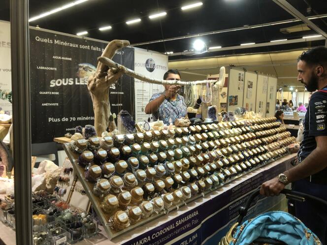 A stand of healing stones, at the organic well-being and therapy fair, in Villefranche-sur-Saône (Rhône), which was held from September 16 to 18, 2022.