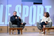 L’entraîneur de l’équipe masculine du PSG, Christophe Galtier, et la journaliste Nathalie Iannetta, à Paris, le 22 septembre 2022. 