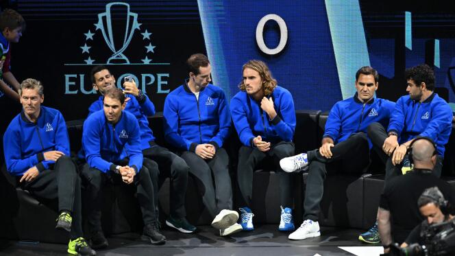 From left to right: Laver Cup Europe vice-captain Thomas Enqvist, Rafael Nadal, Novak Djokovic, Andy Murray, Stefanos Tsitsipas, Roger Federer and Matteo Berrettini, Friday, September 23, during the match between Casper Ruud and Jack Sock, at the O2 Arena in London. 