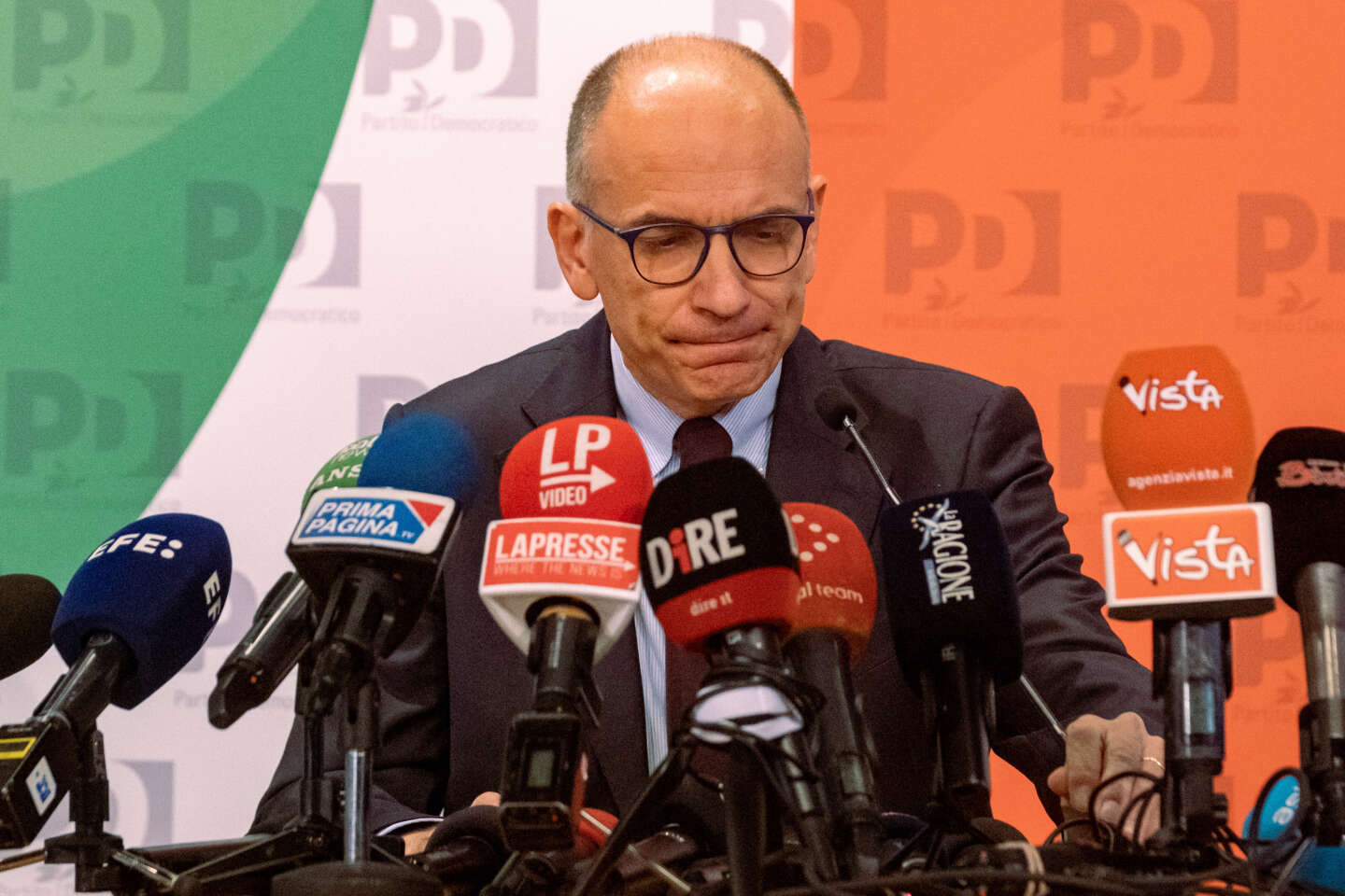Dopo la sconfitta shock alla sinistra dopo le elezioni in Italia, il Pd è in crisi