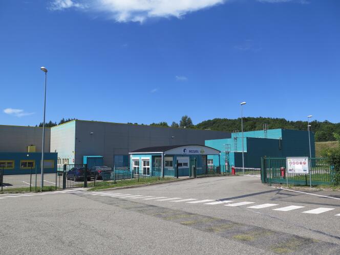 L’entrée de l’usine de l’eau minérale La Salvetat, à La Salvetat-sur-Agout (Hérault), en août 2021.