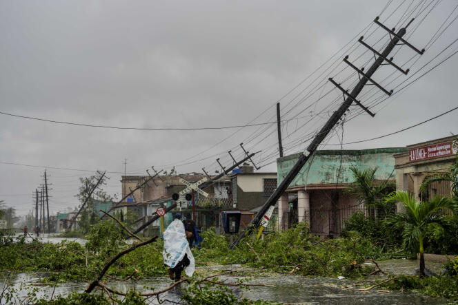 Des installations électriques endommagées dans la commune de Pinar del Rio à Cuba. Le 27 septembre 2022.
