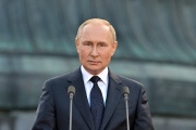 Le président russe Vladimir Poutine lors de son discours du 21 septembre 2022 à Veliky Novgorod. (Photo by Ilya PITALEV / SPUTNIK / AFP)