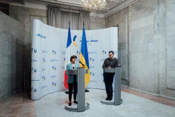 Catherine Colonna, ministre des affaires étrangère française, et Dmytro Kuleba, son homologue ukrainien, à Kiev, le 27 septembre 2022.