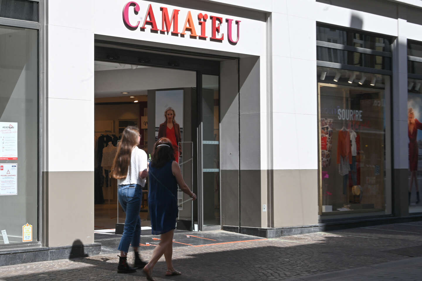 Camaïeu è stata messa in liquidazione coatta amministrativa, 2.600 posti di lavoro sono stati tagliati e più di 500 negozi chiusi
