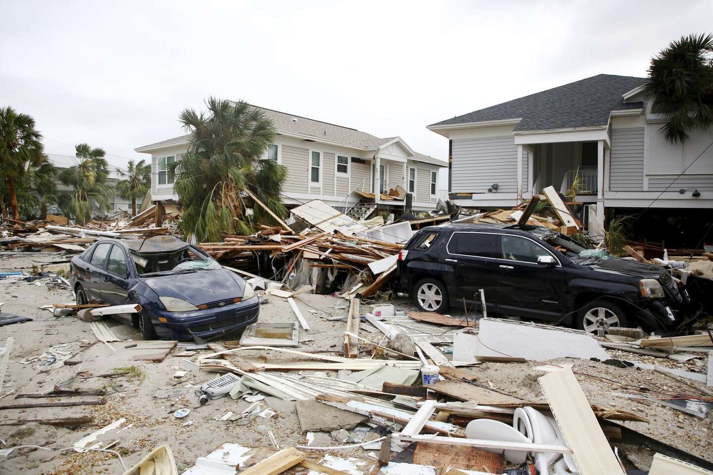 Etats-Unis : l’ouragan Ian pourrait avoir coûté un nombre « susbtantiel » de vies, avertit Joe Biden