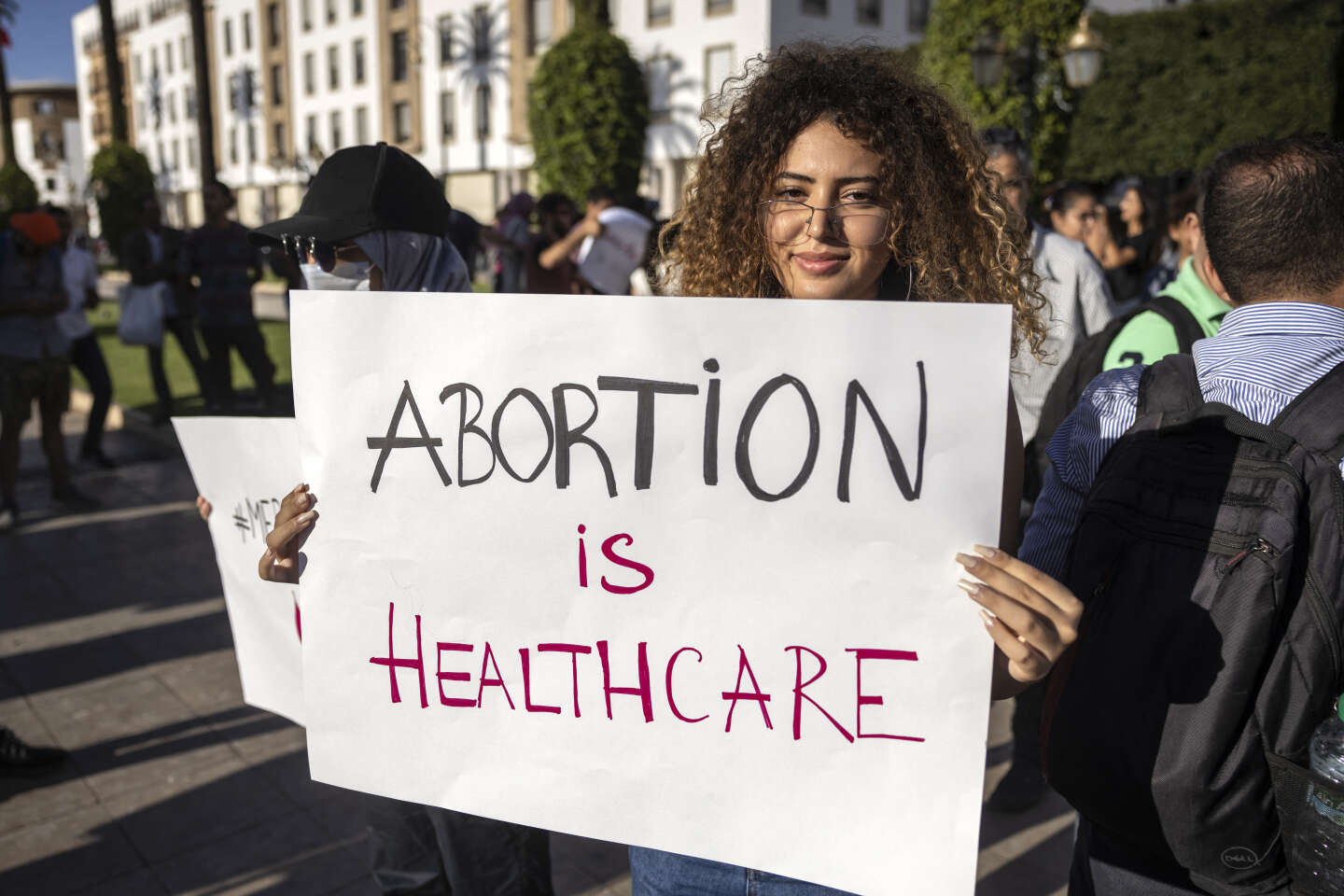 Au Maroc, des militantes féministes manifestent pour le droit à l’avortement