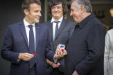 « Nous sommes infâchables » : Emmanuel Macron et François Bayrou, partenaires particuliers