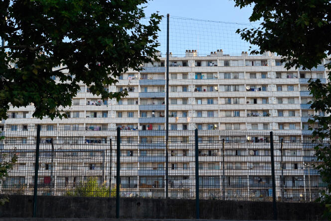 La cité de la Marine bleue, dans le 14ᵉ arrondissement de Marseille, en août 2021.  