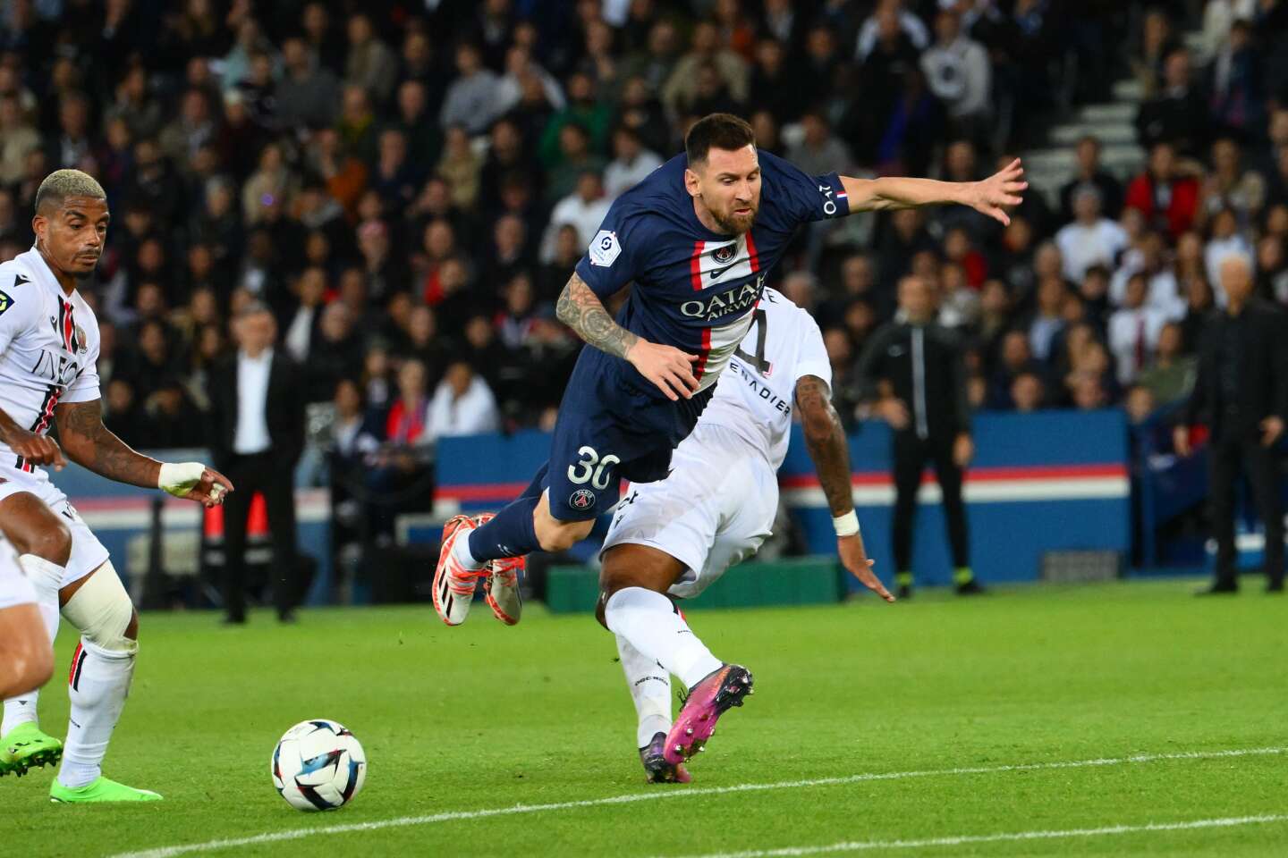 Ligue 1 : Messi prince du Parc, des Canaris plumés et Lorient toujours à la fête