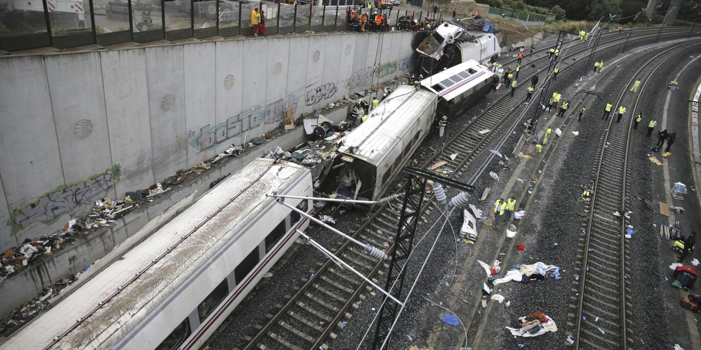 The Driver's Defense Forces The Judge To Admit New Evidence In Full Alvia Trial Spain: Trial opens into 2013 train crash that killed 80