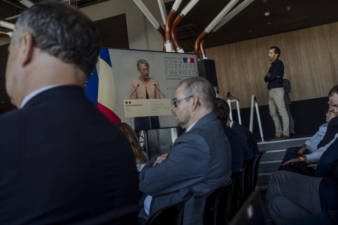 La Primera Ministra, Elisabeth Borne, durante la presentación del plan de sobriedad energética, en París, el 6 de octubre de 2022.
