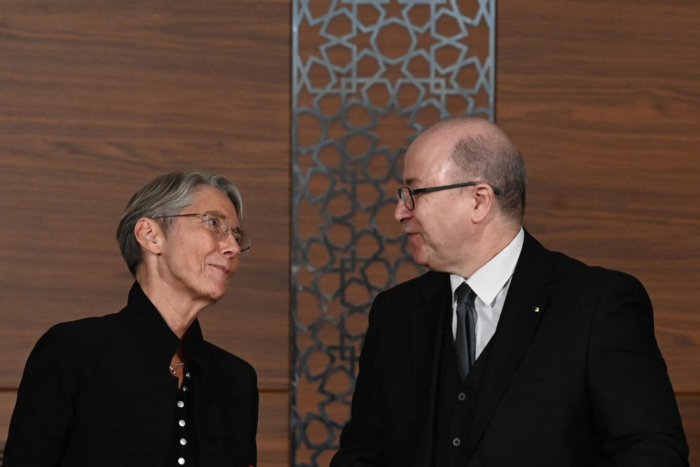 Elisabeth Borne veut lancer des « coopérations plus denses » avec l’Algérie
