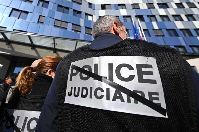 Policías se movilizaron contra la reforma del PJ, el 11 de octubre en París.
