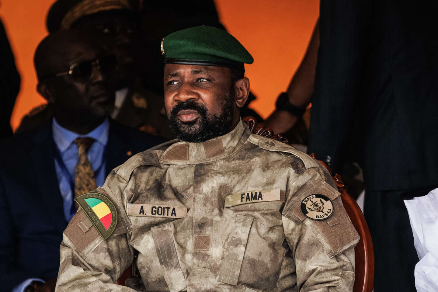 Au Mali, le chef de la junte reçoit un projet de nouvelle Constitution