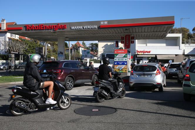 Une station-service de TotalEnergies, à Biarritz (Pyrénées-Atlantiques), le 14 octobre 2022.