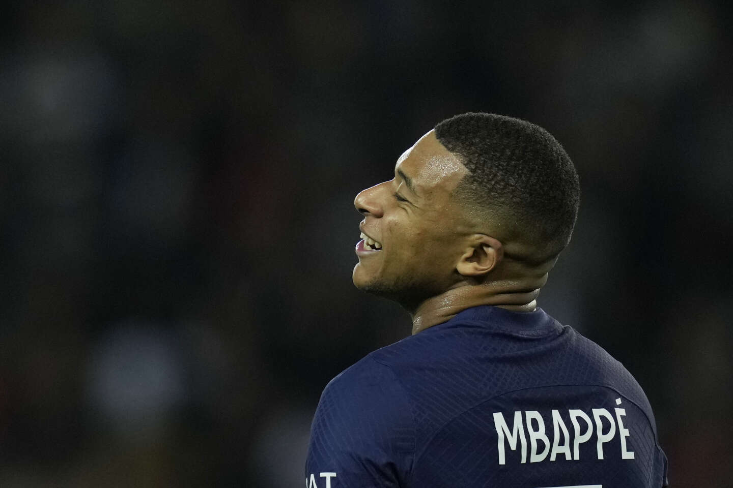 Kylian Mbappé afferma di “non aver mai chiesto la partenza a gennaio”, dopo il successo parigino contro il Marsiglia.
