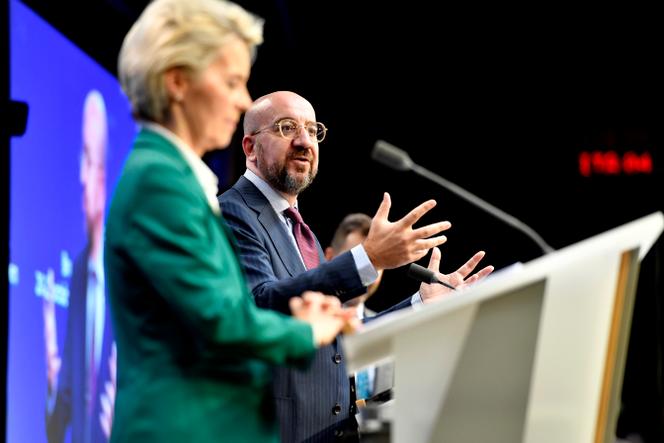 European Council President Charles Michel, right, and European Commission President Ursula von der Leyen address a media conference at an EU summit in Brussels, Friday, October 21, 2022.