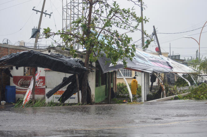 Une maison détruite après le passage de l’ouragan Roslyn, à Tecuala dans l’État de Nayarit, au Mexique, le 23 octobre 2022.