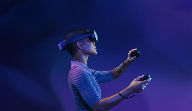 Image non datée fournie par Meta Connect d’une personne faisant l’expérience du « metaverse », avec le nouveau casque VR Meta Quest Pro.