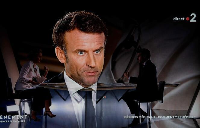 Emmanuel Macron, en el plató del programa 