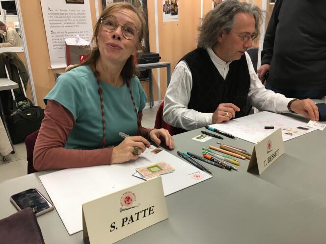 The artists Sylvie Patte and Tanguy Besset in the midst of an autograph session on November 3rd.