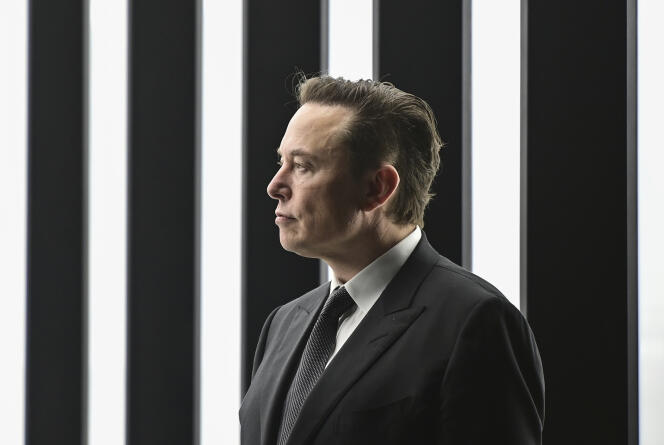 Elon Musk à l'usine Tesla de Gruenheide, en Allemagne.  22 mars 2022.