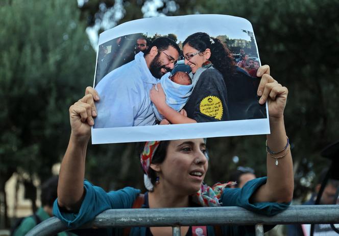 Three Egyptian journalists go on hunger strike to free dissident