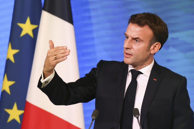 Emmanuel Macron, who has made reindustrialization one of his economic priorities, received the French industrialists who emit the most CO₂ at the Elysee Palace on November 8, 2022, in Paris.