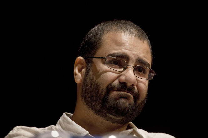 Alaa Abdel Fattah durante una conferencia en la Universidad Americana de El Cairo, 22 de septiembre de 2014.