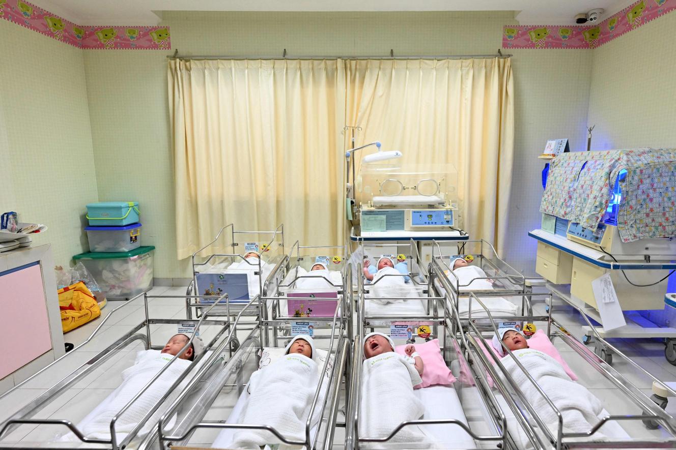 Dans une salle de la maternité Tambak, à Djakarta, en Indonésie, le 19 septembre 2022