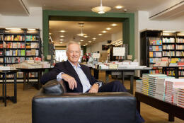 James Daunt, patron de Barnes and Noble le 20 septembre à Londres dans son bureau