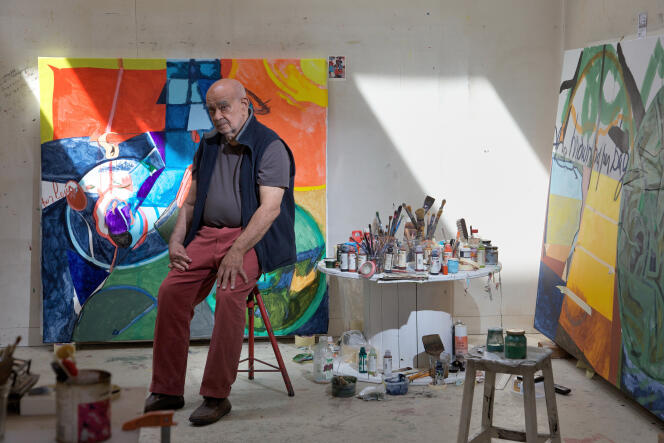 Hervé Télémaque dans son atelier, en mai 2011. 