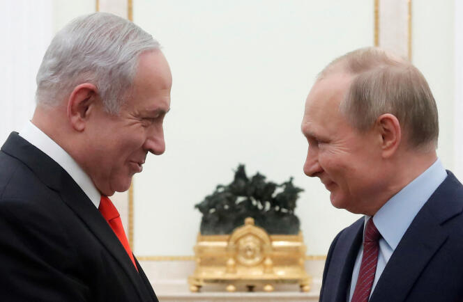 Le premier ministre israëlien, Benyamin Nétanyahou, avec le président russe, Vladimir Poutine, au Kremlin, à Moscou, le 30 janvier 2020.