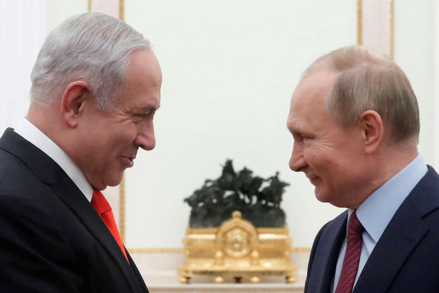 Netanyahu is closer to Putin than to Biden