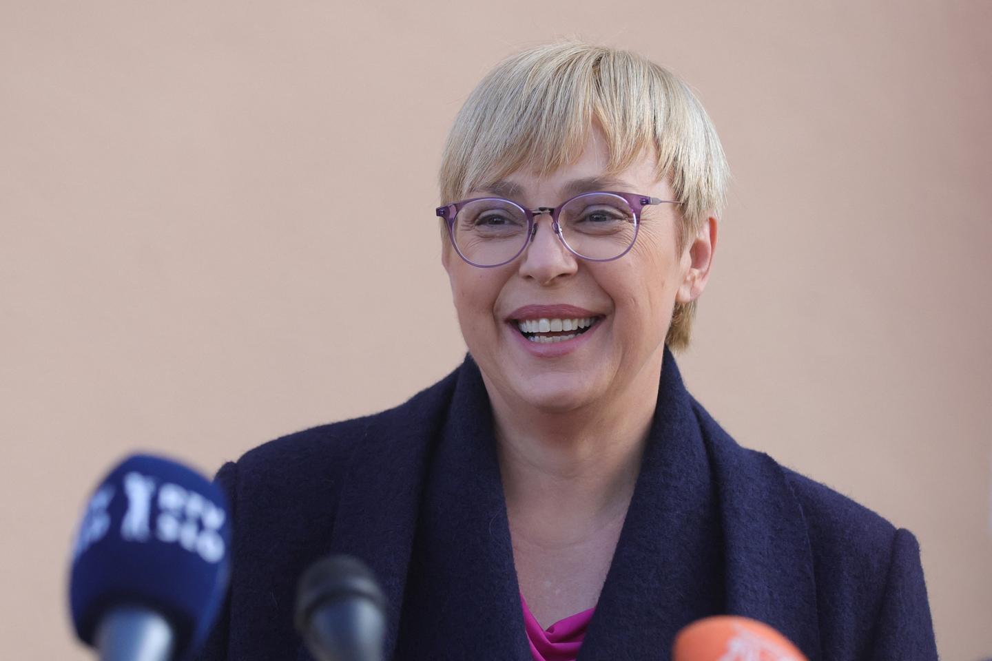 La Slovenia elegge Natassa Berk Mussar, famosa avvocato, e prima donna presidente della repubblica