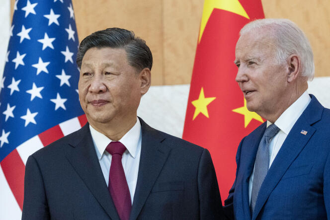 Les présidents Xi Jinping et Joe Biden, le 14 novembre 2022, à Bali, lors du sommet du G20.